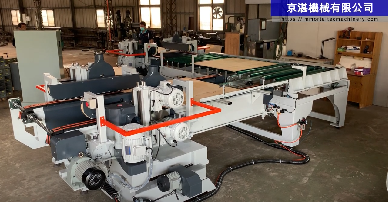 手臂輔助木棧板備料自動堆疊 Robot assisted - palletizing and stacking automatically