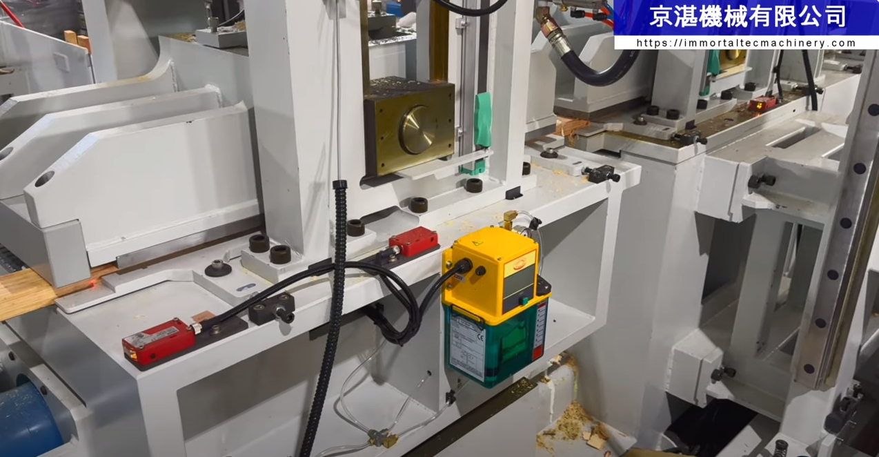 指接機自動生產線 Endless Finger Jointer Automatic Process Line